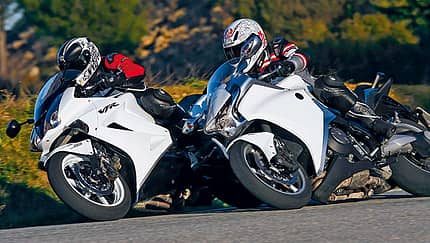 Honda VFR 800 gegen VFR 1200 F