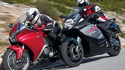 BMW K 1300 S gegen Honda VFR 1200 F