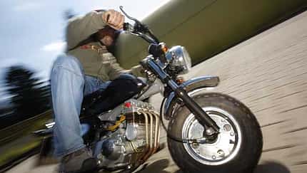 Honda Monkey mit Vierzylindermotor