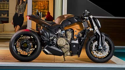 Naked Bike auf Panigale V4-Basis