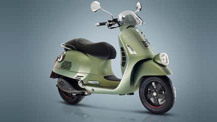 Sondermodell der Vespa GTS 300