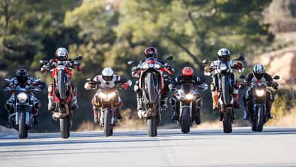 Sieben Naked Bikes im Vergleichstest