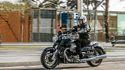Moto Guzzi California 1400 Custom