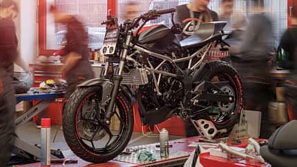 Umbau auf Kawasaki Z125-Basis