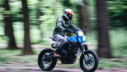 Yamaha XSR TT 700 von Capelos Garage und Elemental Rides