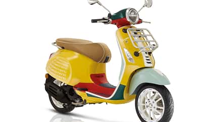 Vespa Primavera Sean Wotherspoon.