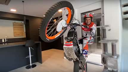 Toni Bou trotzt dem Corona Virus.