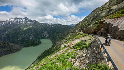 Die große Schweizer Alpenstraße