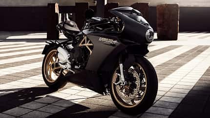 MV Agusta Superveloce 800.