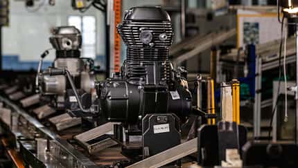 Royal Enfield Limited Edition Classic 500 Tribute Black