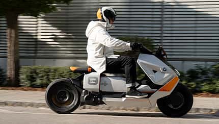 BMW Definition CE 04 Sperrfrist