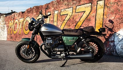 Moto Guzzi V9 Bobber Centenario