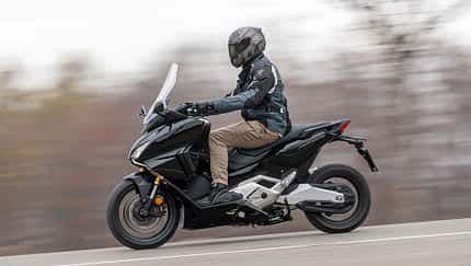 Honda Forza 750 Test