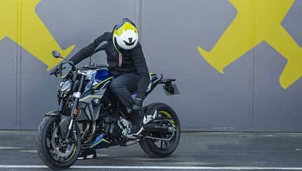 BMW F 900 R Force