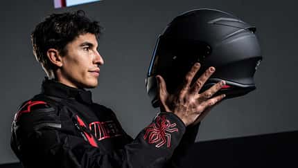 Shoei_NXR2_Marquez