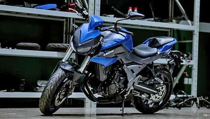 QJ Motor Chase 700