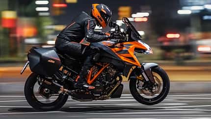 KTM 1290 Super Duke GT 2022