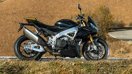 Aprilia Tuono V4 Factory Ultra Dark 2022