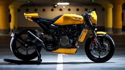 Husqvarna Vitpilen 701 Custom Gas and Retro