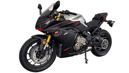 Qj Motors 700er