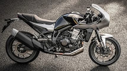 Honda Hawk 11