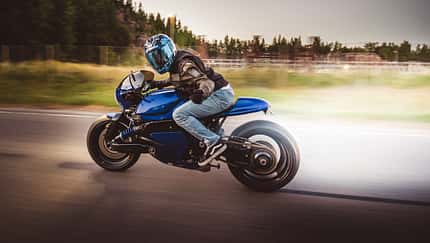 Yamaha GTS 1000 Cafe Racer von Aki Suokas