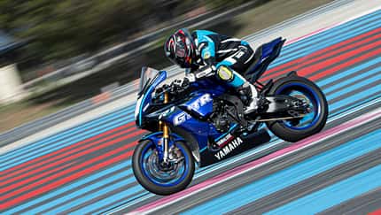 Yamaha R1 2023 GYTR