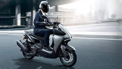 Yamaha Augur Roller