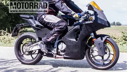 KTM RC 125 und RC 390 Erlkönige (01/2023)