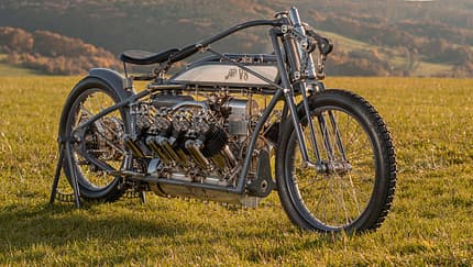 JAP V8 von Pavel Malanik