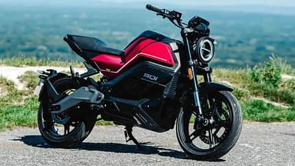 Niu RQi 2023