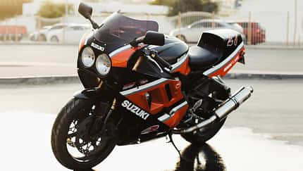 Suzuki GSX-1000 R K7 Retromod