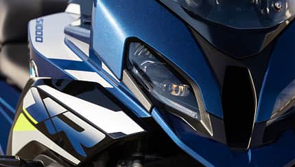 BMW S 1000 XR (2024) BMW S 1000 XR (2024)