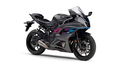 Yamaha R7 Mattgrau Metallic Japan Front