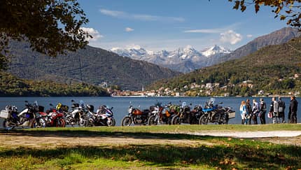 Motorrad Saisonstart, See, Berge, Panorama Motorrad Saisonstart, See, Berge, Panorama