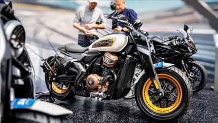 Zongshen Zonsen Cyclone AQS 401 Automatik Bobber Cruiser (2024) Zongshen Zonsen Cyclone AQS 401 Automatik Bobber Cruiser (2024)