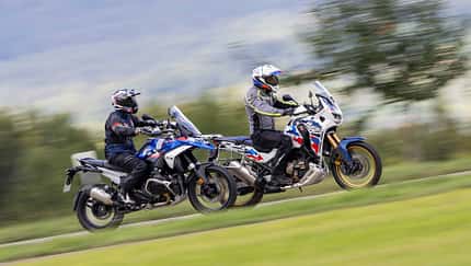 BMW R 1300 GS ASA vs. Honda Africa Twin DCT