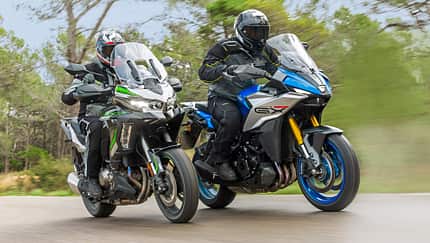 Suzuki und Kawasaki, Gruppenbild