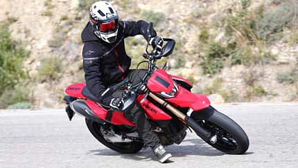 Ducati Hypermotard 698 Mono Top-Test