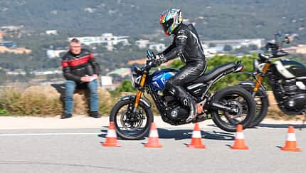 Triumph Speed 400 Doppel-Top-Test
