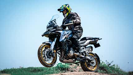 QJMotor SRT 700 SX (2025) QJMotor SRT 700 SX (2025)