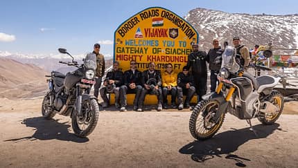 Royal Enfield Himalayan 750 und Himalayan Electric (Teaser 06/2025)