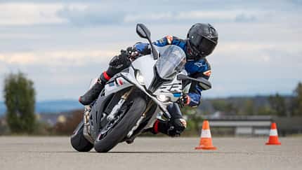 Motorrad-Fahrtechnik-Serie Fahrdynamik - Teil 1