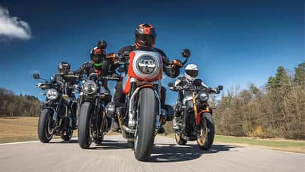 BMW R 12 S, Triumph Speed Twin 1200, Kawasaki Z 900 RS, Yamaha XSR 900 Vergleichstest