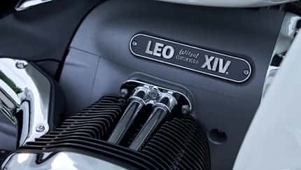Papst-BMW R 18 Transcontinental bei RM Sotheby's versteigert (10/2025)