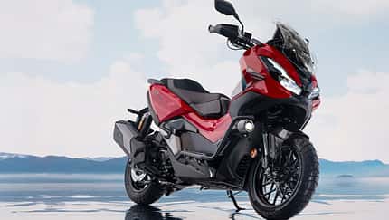 Große Motorroller Honda ADV 350 Große Motorroller Honda ADV 350