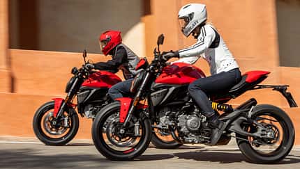 Ducati Monster V2 neu 2026