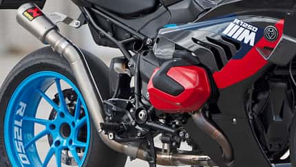 Motojungle-BMW R 1250 M Sportboxer