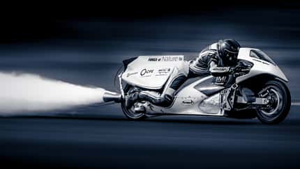Dragster mit Wasserdampfantrieb