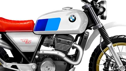BMW F 45 G/S, Entwurf, Konzeptzeichnung, Illustration, Boxermotor, Scrambler, Digitale Seitenansicht einer BMW F 45 G/S als Konzeptzeichnung mit rotem Sitz, goldenen Felgen und BMW-Logo.